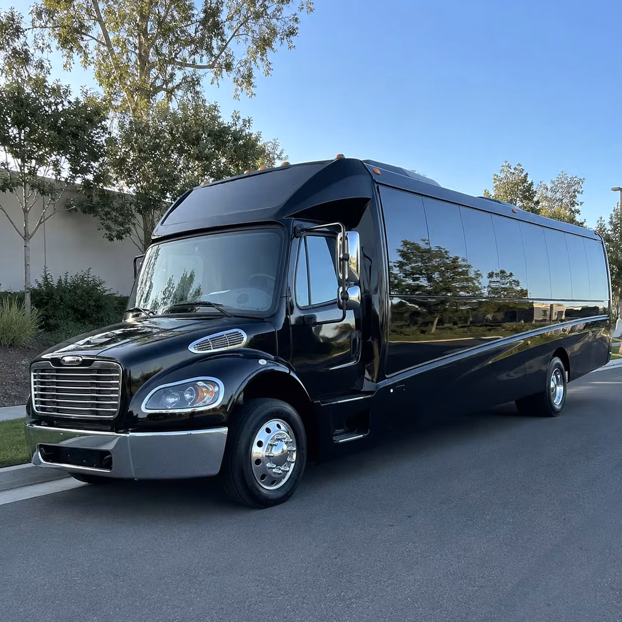 35 passenger minibus